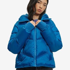 UGG Cropped Ronney Puffer Jacket With Hood Blue NWT Women’s Small